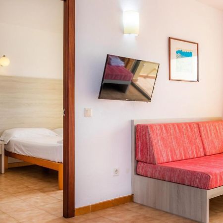 Apto Con Terraza 402 Кала-Мільор Екстер'єр фото